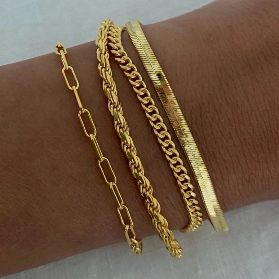 Minimalist Shine: Geometric Gold-Plated Bracelet-Bijou Crush