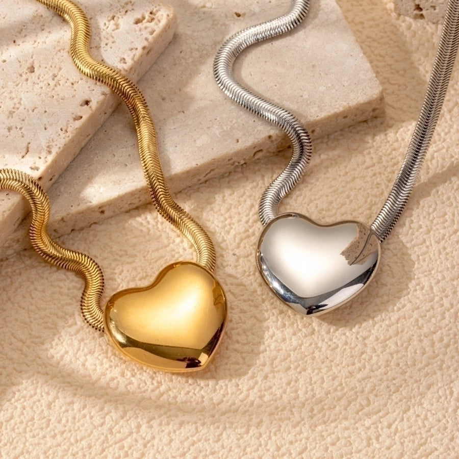 Parisian Heart Necklace – Sleek Stainless Steel with a Touch of French Romance-Bijou Crush