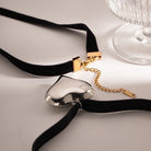 Golden Heart Necklace – 18K Gold-Plated Stainless Steel Pendant with Timeless Love-Bijou Crush