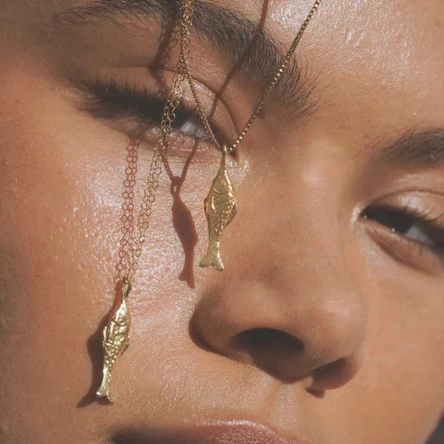 Fish Pendant Vibes Necklace-Bijou Crush