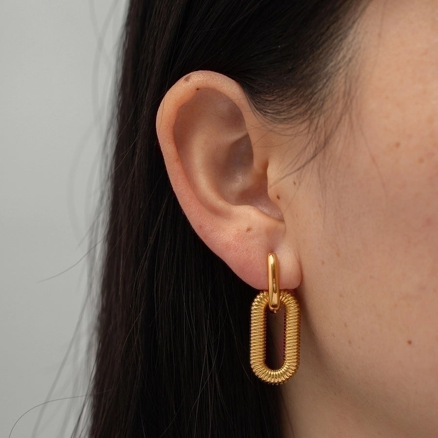 Chic Parisian Oval Drop Earrings – Effortlessly Elegant-Bijou Crush