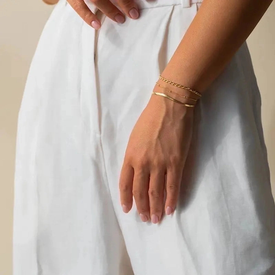 Minimalist Shine: Geometric Gold-Plated Bracelet-Bijou Crush