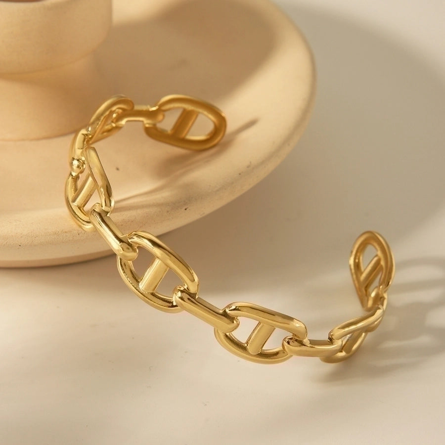 Minimalist Gold Bangle – 14K Gold-Plated Stainless Steel Elegance-Bijou Crush