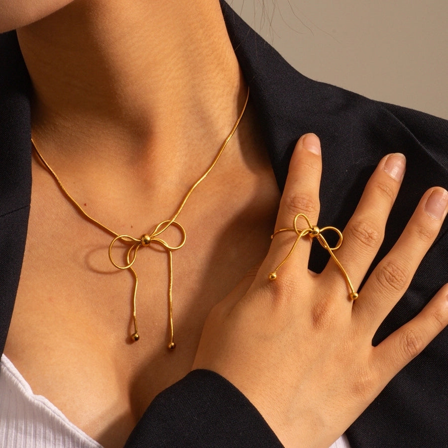 French Style Sweet Bow Knot Necklace – 18K Gold-Plated Stainless Steel Elegance-Bijou Crush