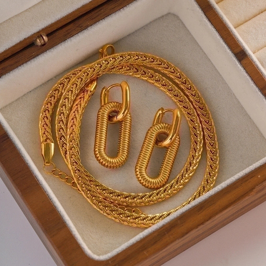 Chic Parisian Oval Drop Earrings – Effortlessly Elegant-Bijou Crush