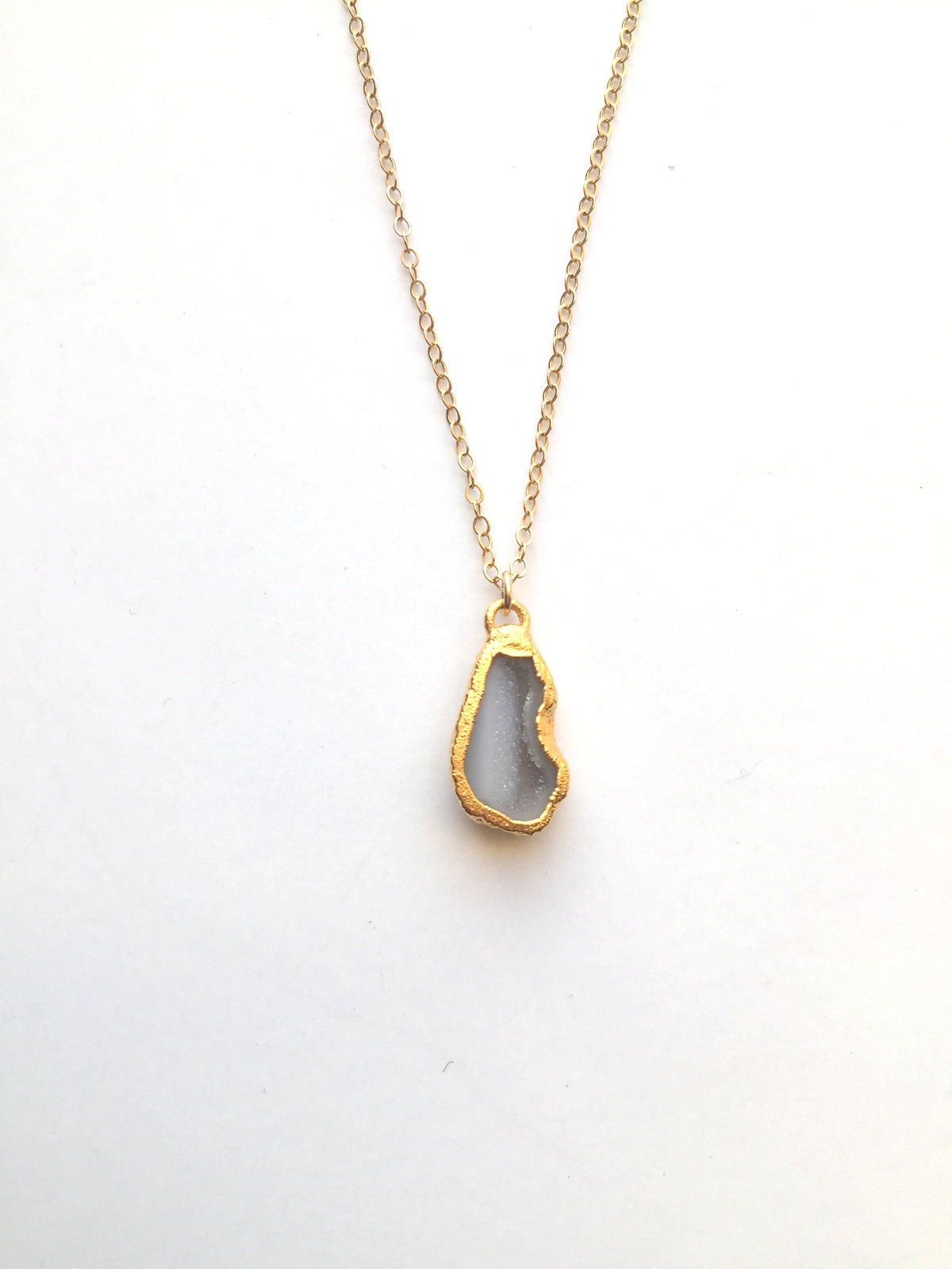 Tiny Geode Necklace-Bijou Crush